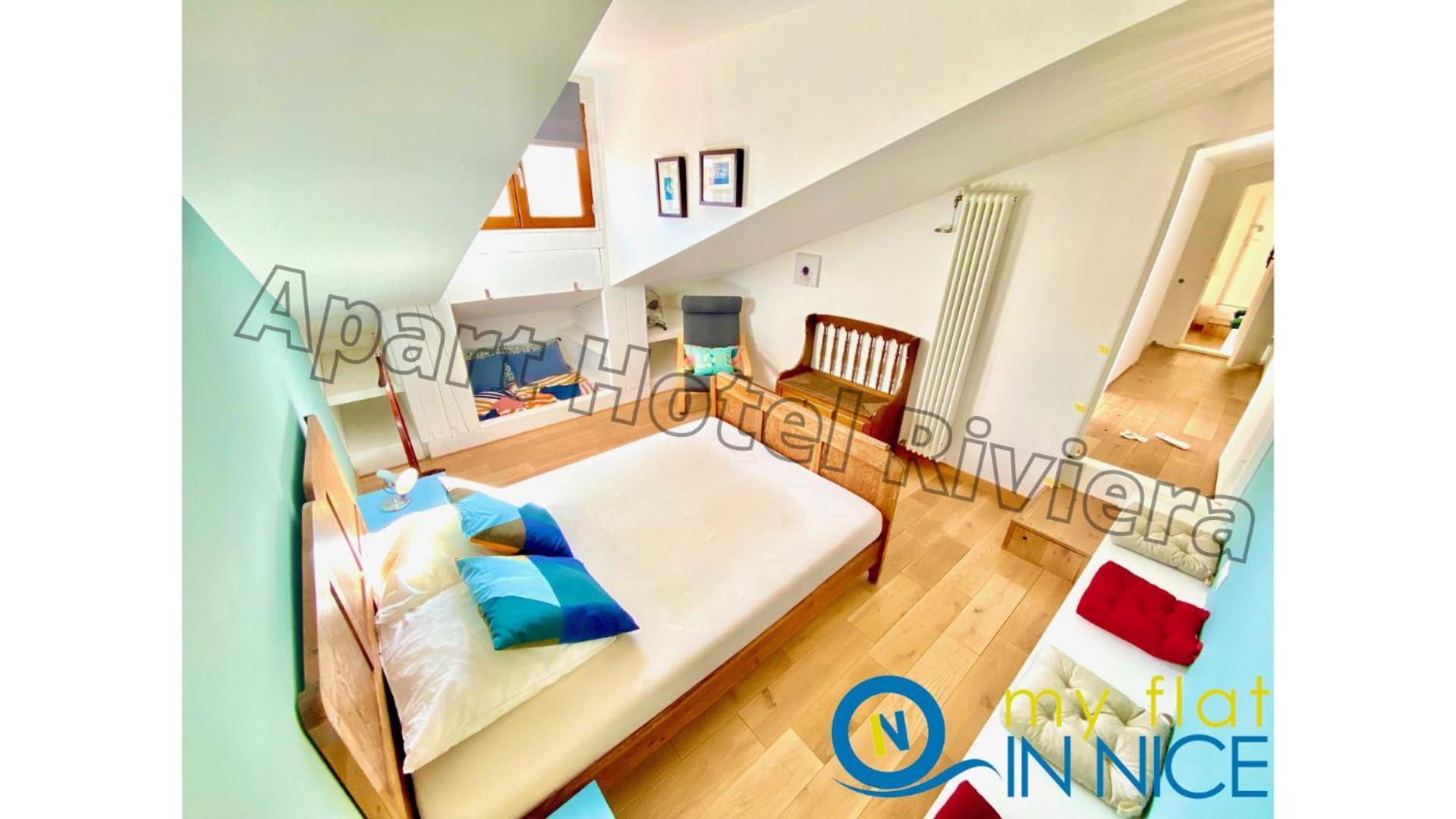 Riviera Cote D'azur - Old Port - Amazing Ac Duplex 3 Bedrooms 2 Bathrooms- Duplex Maison Du Port Apartment Nizza